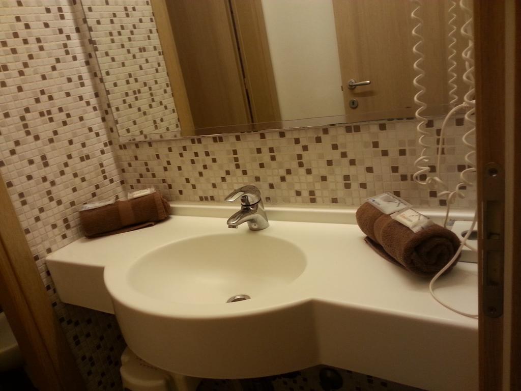 Residence Nocchiero Riccione Eksteriør billede