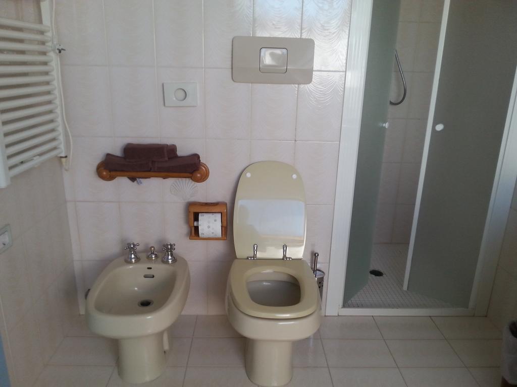 Residence Nocchiero Riccione Værelse billede