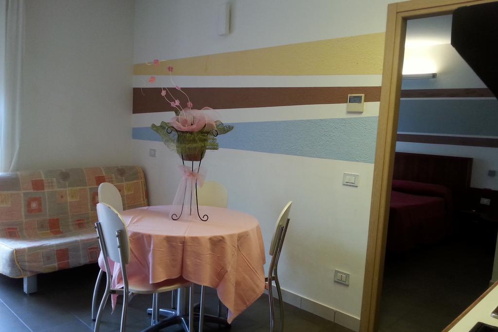 Residence Nocchiero Riccione Eksteriør billede